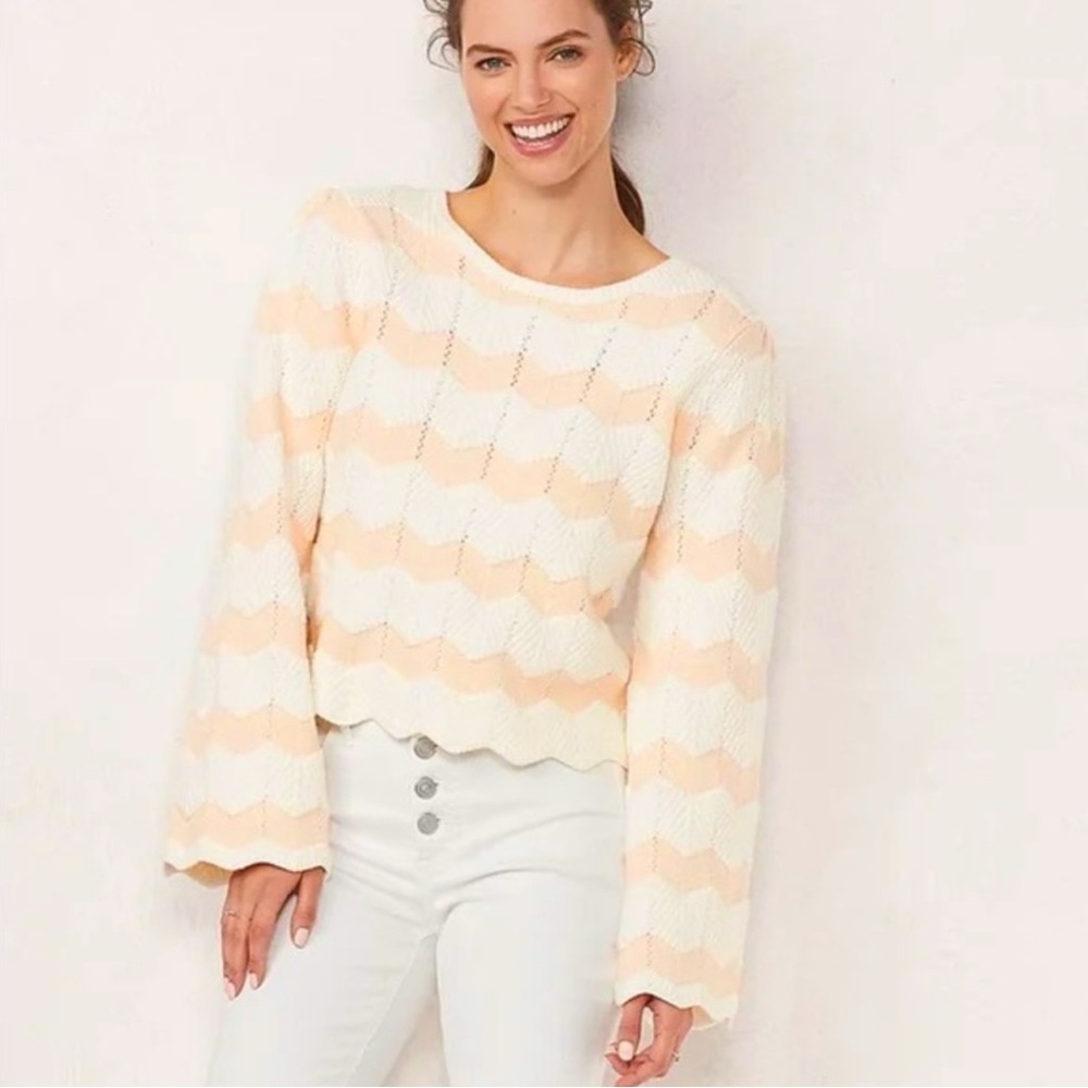 EUC LC Lauren Conrad Flare Sleeve Sweater